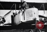 Standbild Caproni Bomber Frankreich, 1916, aus Sekunde 37 historischem Filmmaterial Videoclip 65675027333