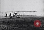 Standbild Caproni Bomber Frankreich, 1916, aus Sekunde 48 historischem Filmmaterial Videoclip 65675027333