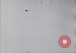 Standbild Aerial dogfight Frankreich, 1918, aus Sekunde 8 historischem Filmmaterial Videoclip 65675027334