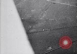 Standbild Aerial dogfight Frankreich, 1918, aus Sekunde 46 historischem Filmmaterial Videoclip 65675027334