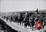 Image soldats français occupent des tranchées Bois Carre France, 1916, de la seconde 22 séquences d'archives historiques vidéo 65675027335