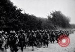 Image soldats français occupent des tranchées Bois Carre France, 1916, de la seconde 41 séquences d'archives historiques vidéo 65675027335