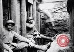 Immagine di Soldati francesi rilassante Francia, 1916, secondo 27 filmato di repertorio 65675027336