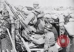 Immagine di Soldati francesi rilassante Francia, 1916, secondo 35 filmato di repertorio 65675027336