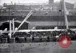Standbild US-Truppen Schiff New York United States USA, 1918, aus Sekunde 10 historischem Filmmaterial Videoclip 65675027342