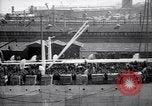 Standbild US-Truppen Schiff New York United States USA, 1918, aus Sekunde 12 historischem Filmmaterial Videoclip 65675027342