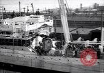 Standbild US-Truppen Schiff New York United States USA, 1918, aus Sekunde 20 historischem Filmmaterial Videoclip 65675027342