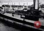 Standbild US-Truppen Schiff New York United States USA, 1918, aus Sekunde 30 historischem Filmmaterial Videoclip 65675027342
