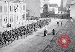 Immagine di Truppe tedesche ritirare Aumetz Francia, 1918, secondo 25 filmato di repertorio 65675027348