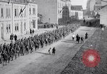 Immagine di Truppe tedesche ritirare Aumetz Francia, 1918, secondo 41 filmato di repertorio 65675027348