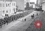 Immagine di Truppe tedesche ritirare Aumetz Francia, 1918, secondo 44 filmato di repertorio 65675027348