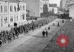Immagine di Truppe tedesche ritirare Aumetz Francia, 1918, secondo 56 filmato di repertorio 65675027348