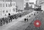 Immagine di Truppe tedesche ritirare Aumetz Francia, 1918, secondo 57 filmato di repertorio 65675027348