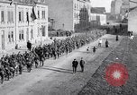 Immagine di Truppe tedesche ritirare Aumetz Francia, 1918, secondo 59 filmato di repertorio 65675027348