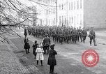 Immagine di Truppe tedesche ritirare Aumetz Francia, 1918, secondo 3 filmato di repertorio 65675027349