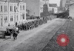 Immagine di Truppe tedesche ritirare Aumetz Francia, 1918, secondo 53 filmato di repertorio 65675027349