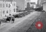 Immagine di Truppe tedesche ritirare Aumetz Francia, 1918, secondo 56 filmato di repertorio 65675027349