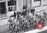 Immagine di I soldati tedeschi ritirare dopo armistizio prima guerra mondiale Aumetz Francia, 1918, secondo 23 filmato di repertorio 65675027351