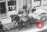 Immagine di I soldati tedeschi ritirare dopo armistizio prima guerra mondiale Aumetz Francia, 1918, secondo 41 filmato di repertorio 65675027351
