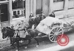 Immagine di I soldati tedeschi ritirare dopo armistizio prima guerra mondiale Aumetz Francia, 1918, secondo 42 filmato di repertorio 65675027351