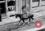 Immagine di I soldati tedeschi ritirare dopo armistizio prima guerra mondiale Aumetz Francia, 1918, secondo 53 filmato di repertorio 65675027351