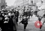 Standbild deutsche Soldaten Aumetz Frankreich, 1918, aus Sekunde 7 historischem Filmmaterial Videoclip 65675027352