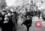 Standbild deutsche Soldaten Aumetz Frankreich, 1918, aus Sekunde 8 historischem Filmmaterial Videoclip 65675027352