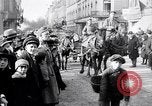Standbild deutsche Soldaten Aumetz Frankreich, 1918, aus Sekunde 9 historischem Filmmaterial Videoclip 65675027352