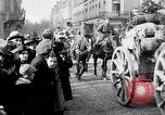 Standbild deutsche Soldaten Aumetz Frankreich, 1918, aus Sekunde 18 historischem Filmmaterial Videoclip 65675027352
