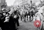 Standbild deutsche Soldaten Aumetz Frankreich, 1918, aus Sekunde 19 historischem Filmmaterial Videoclip 65675027352
