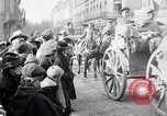 Standbild deutsche Soldaten Aumetz Frankreich, 1918, aus Sekunde 28 historischem Filmmaterial Videoclip 65675027352