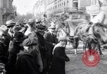 Standbild deutsche Soldaten Aumetz Frankreich, 1918, aus Sekunde 34 historischem Filmmaterial Videoclip 65675027352