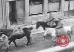Standbild deutsche Soldaten Aumetz Frankreich, 1918, aus Sekunde 43 historischem Filmmaterial Videoclip 65675027352