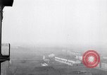 Standbild deutsche Truppen verlassen Aumetz Luxemburg, 1918, aus Sekunde 8 historischem Filmmaterial Videoclip 65675027359