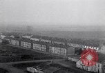 Standbild deutsche Truppen verlassen Aumetz Luxemburg, 1918, aus Sekunde 23 historischem Filmmaterial Videoclip 65675027359