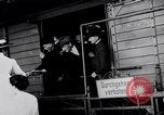 Standbild Neue rekruten Für die Deutsche Armee an Bord eines Zuges Potsdam Deutschland, 1914, aus Sekunde 27 historischem Filmmaterial Videoclip 65675027380