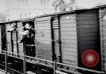 Standbild Neue rekruten Für die Deutsche Armee an Bord eines Zuges Potsdam Deutschland, 1914, aus Sekunde 60 historischem Filmmaterial Videoclip 65675027380