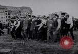 Standbild Deutsche Landsturm Miliz Training in Ersten Weltkrieg Berlin Deutschland, 1914, aus Sekunde 57 historischem Filmmaterial Videoclip 65675027382
