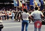 Standbild militärischen Bands Washington DC USA, 1976, aus Sekunde 9 historischem Filmmaterial Videoclip 65675027392