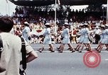 Standbild US Coast Guard in Parade Washington DC USA, 1976, aus Sekunde 22 historischem Filmmaterial Videoclip 65675027393