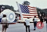 Standbild US Coast Guard in Parade Washington DC USA, 1976, aus Sekunde 38 historischem Filmmaterial Videoclip 65675027393