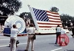 Standbild US Coast Guard in Parade Washington DC USA, 1976, aus Sekunde 41 historischem Filmmaterial Videoclip 65675027393