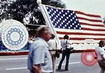 Standbild US Coast Guard in Parade Washington DC USA, 1976, aus Sekunde 45 historischem Filmmaterial Videoclip 65675027393