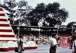 Standbild US Coast Guard in Parade Washington DC USA, 1976, aus Sekunde 58 historischem Filmmaterial Videoclip 65675027393