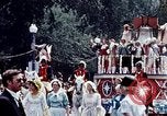 Standbild Liberty Bell Float Washington DC USA, 1976, aus Sekunde 16 historischem Filmmaterial Videoclip 65675027394