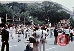 Standbild Liberty Bell Float Washington DC USA, 1976, aus Sekunde 31 historischem Filmmaterial Videoclip 65675027394