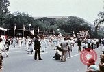 Standbild Liberty Bell Float Washington DC USA, 1976, aus Sekunde 36 historischem Filmmaterial Videoclip 65675027394