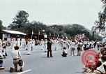 Standbild Liberty Bell Float Washington DC USA, 1976, aus Sekunde 42 historischem Filmmaterial Videoclip 65675027394