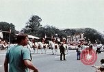Standbild Liberty Bell Float Washington DC USA, 1976, aus Sekunde 59 historischem Filmmaterial Videoclip 65675027394