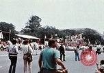 Standbild Liberty Bell Float Washington DC USA, 1976, aus Sekunde 60 historischem Filmmaterial Videoclip 65675027394